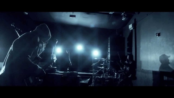 Manumit Walk Away 15 Records A Blank TV