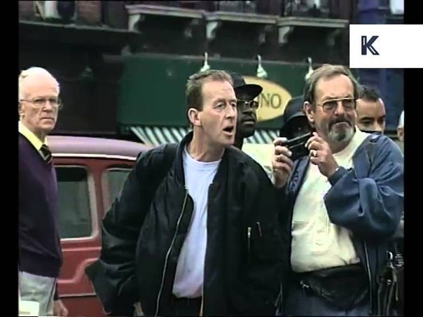 1997 London, People Mourning Princess Diana,