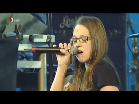 Tower of Power feat. Stefanie Heinzmann: Only so much Oil in the Ground