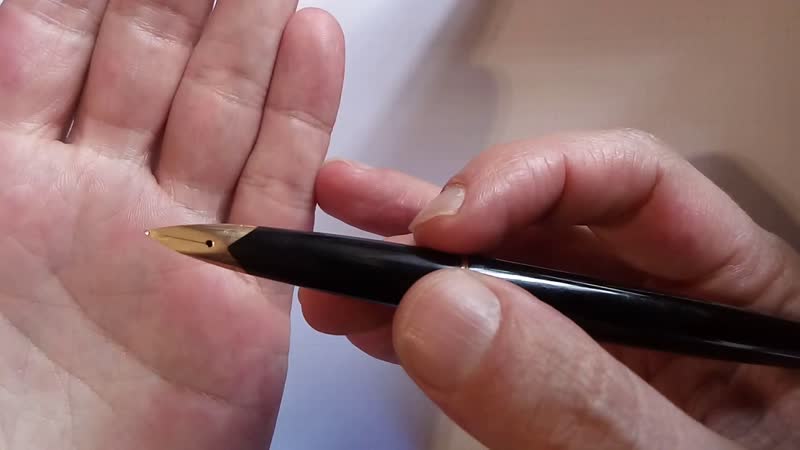 Винтажная перьевая ручка Parker