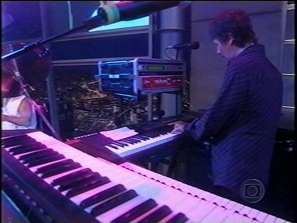 Deep Purple Haunted Live In Sao Paulo Programa do Jô, Brazil 2003 Part