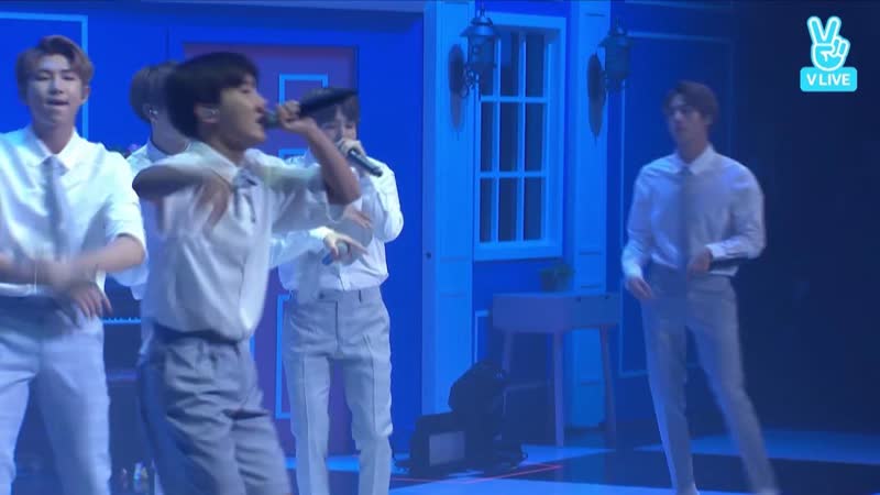 BTS HOME PARTY