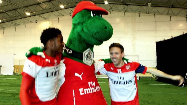 Alexis, Chuba and Nacho take up the Easter Egg