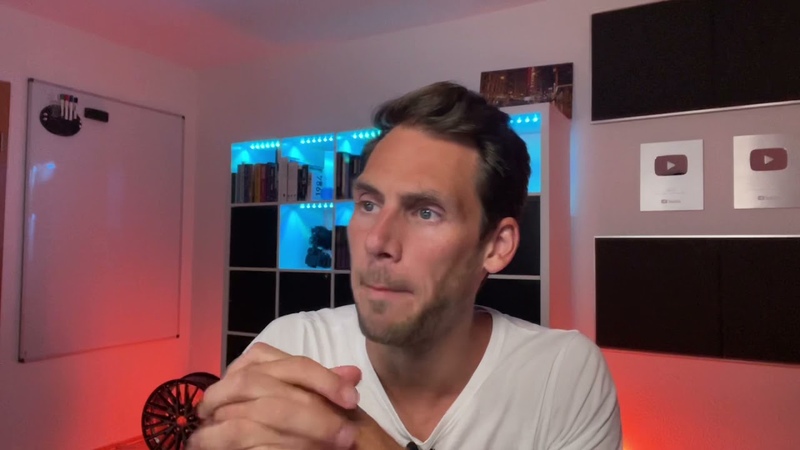 RTL Fake News: Moderatorin schminkt sich mit