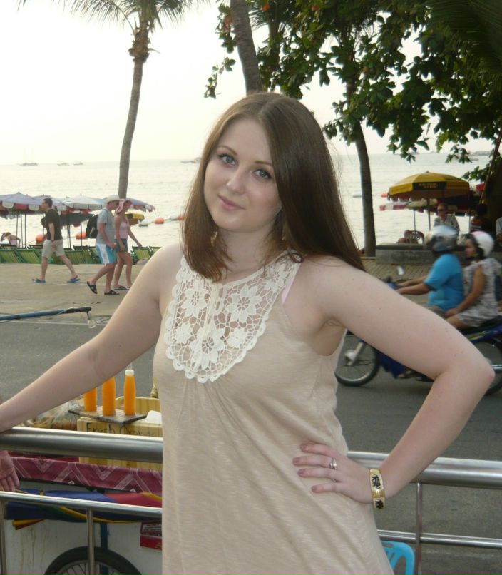 Ксюша Лужнова | Москва