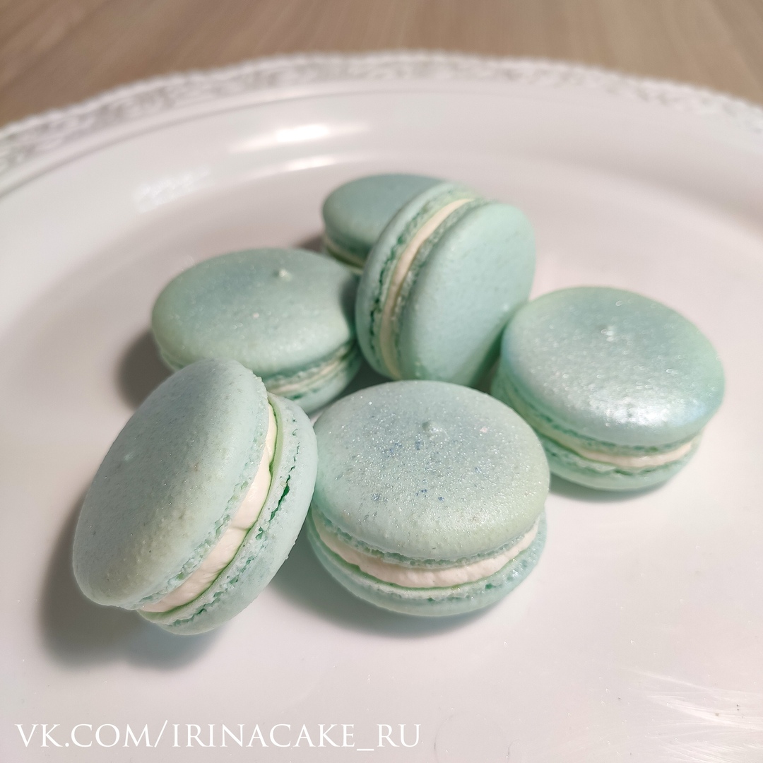 Макарон с кремом Чиз и Ежевикой (Арт. 603)