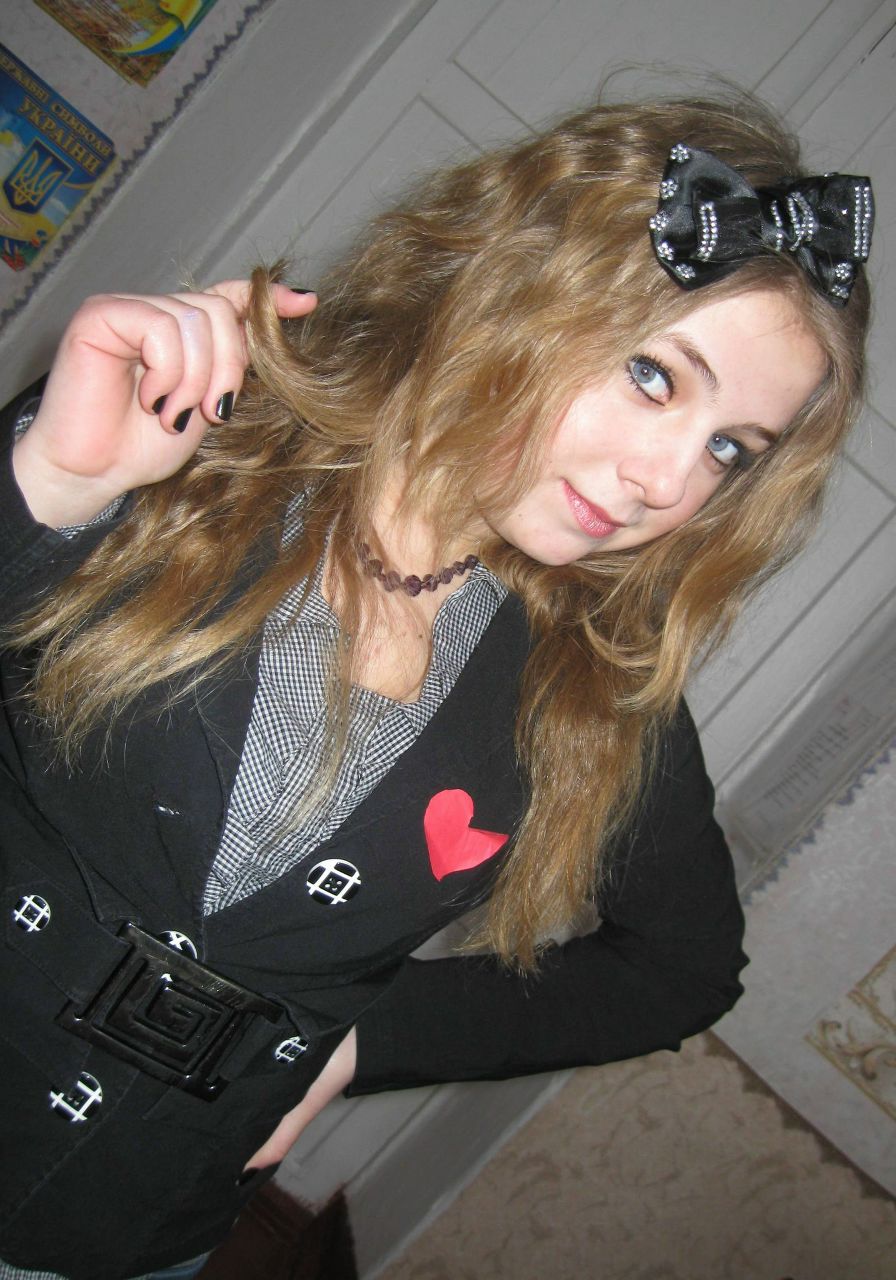 Юлия Саенко | Свердловск / Должанск