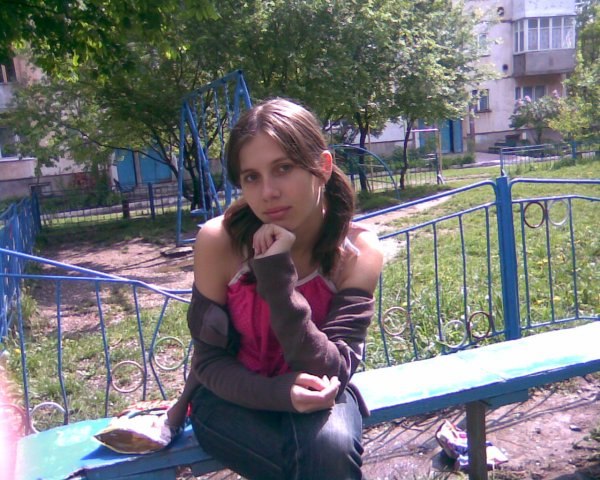 Лiнуся Дмитровська | Чортков