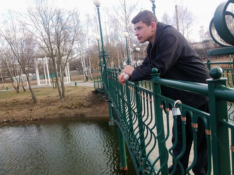 Виталий Добринец | Столин