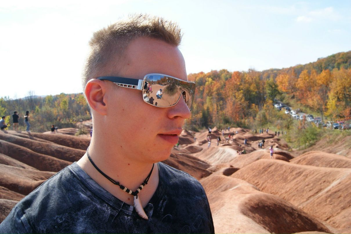 Artem Nelyubov | Toronto