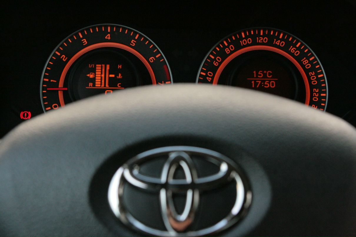 Саша Иванов | 