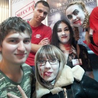 Денис Попов