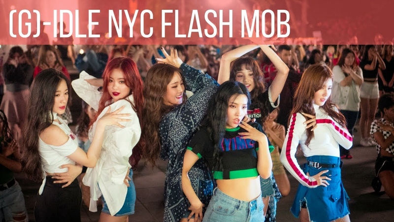 ( G) I DLE ((여자)아이들) Performing LATATA Live in New York City Flash