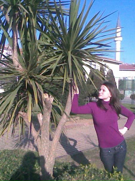 №8, Yuliya Yiyit №8, Yuliya Yiyit