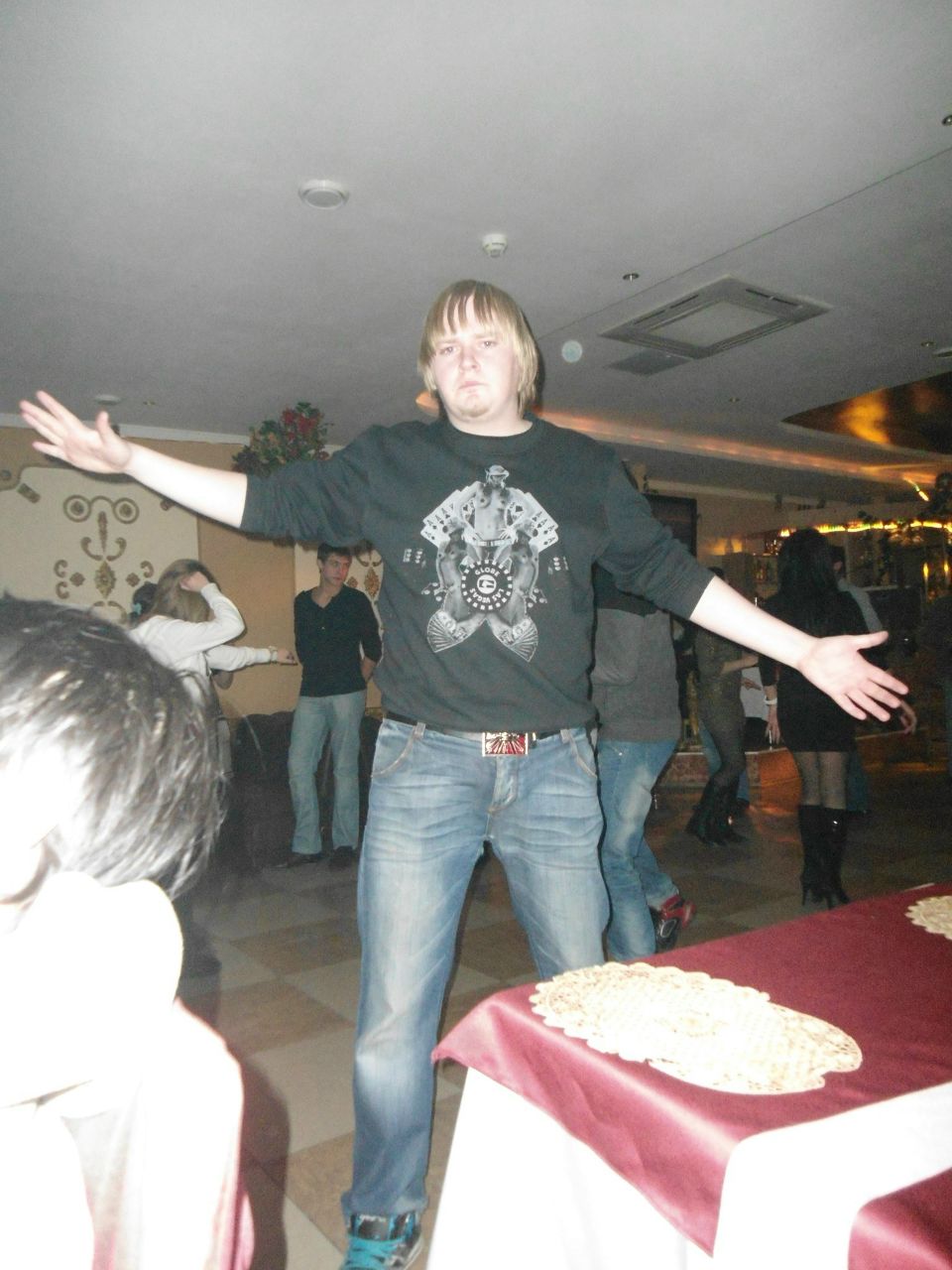 Artem Kuzmin | Москва