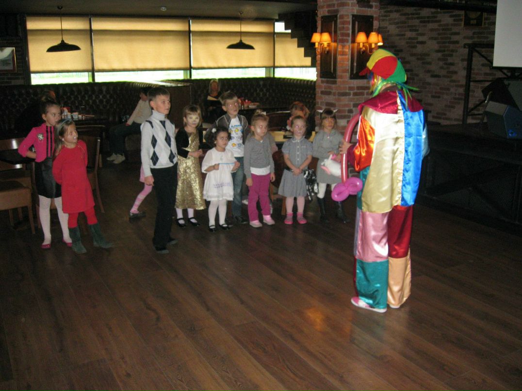 Ксения Райкина Sara | Москва