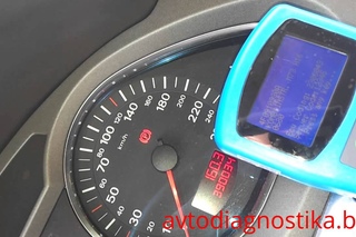 Скрутить пробег AUDI A6 C6 (Super VAG K+CAN Plus 2.0)