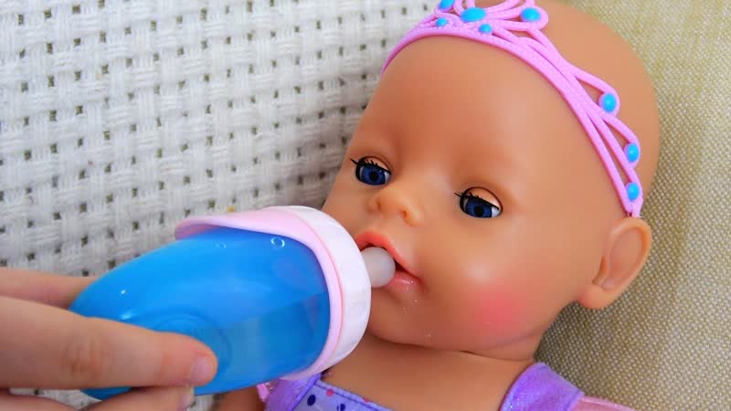 Are you sleeping with Polina and baby doll morning