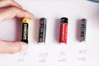 МЕРЯЕМ ЁМКОСТЬ ОБЫЧНЫХ БАТАРЕЕК С ПОМОЩЬЮ Litokala Engineer Lii 500
