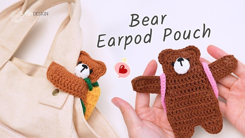 Travel Hug Bear crochet earpods pouch,